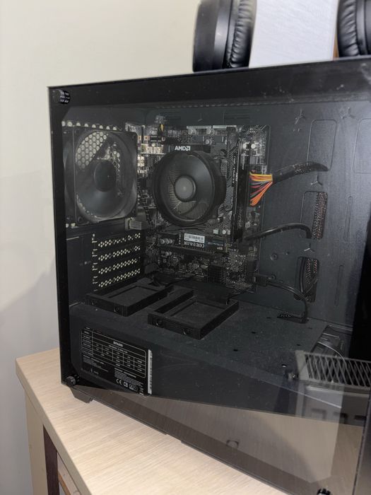 Custom компютър