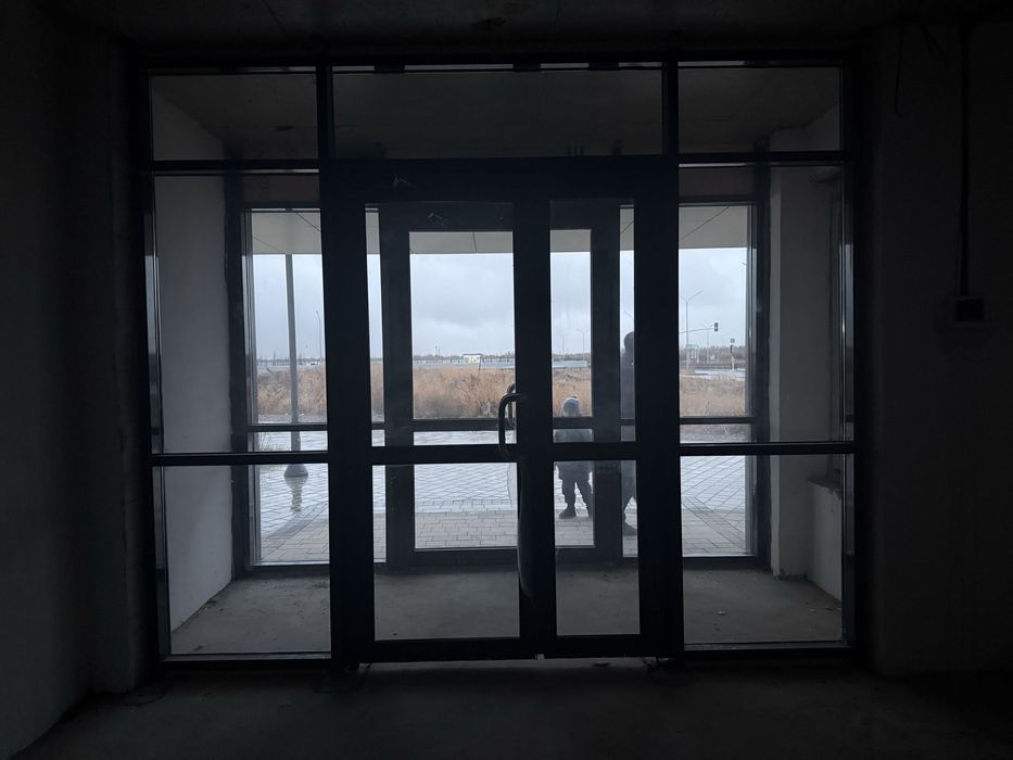 Стеклопакет с дверью