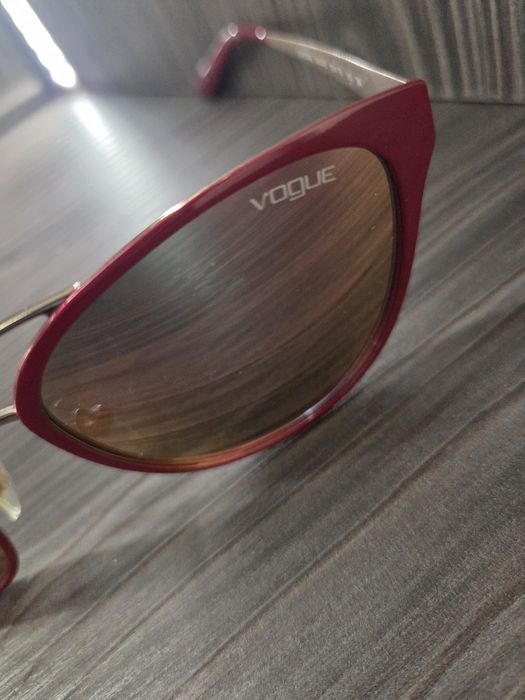 Слънчеви очила Vogue