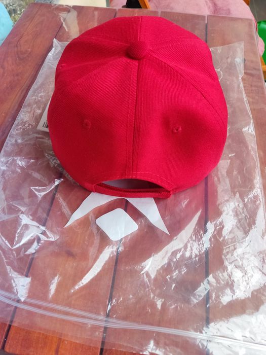 Шапка нова - Macron