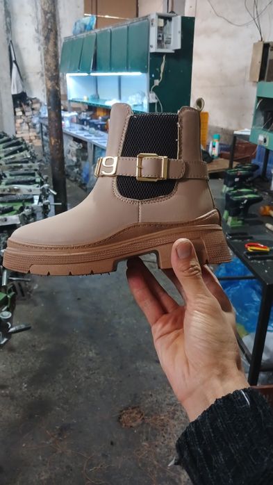 Maktab qizlari uchun 31-37 sapod raspradaja