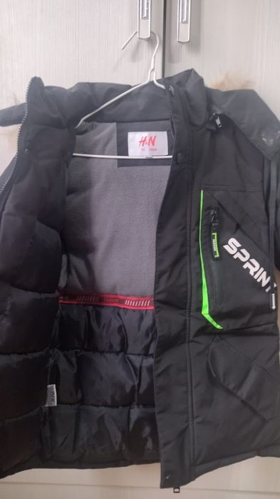 Куртка на мальчика (новая)