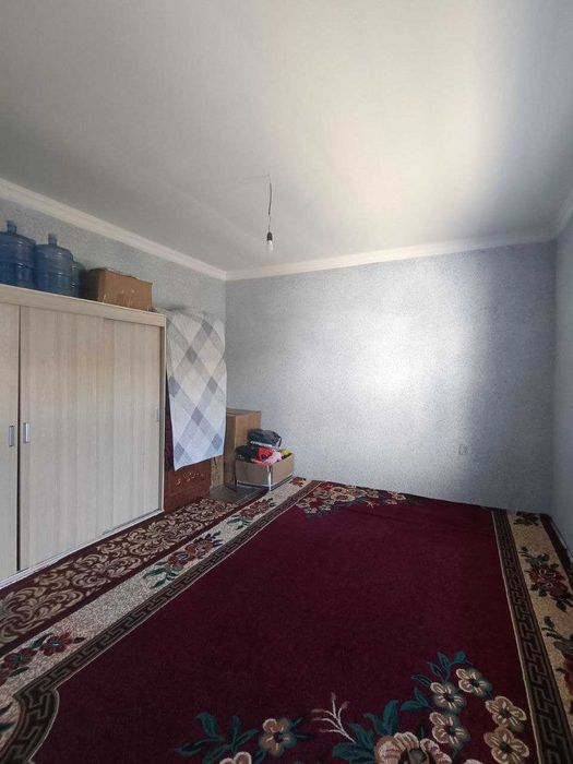 Зангиота 3 сотих 4 хона уй сотилади