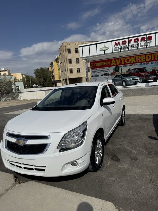 кобалт авто машина сотилади