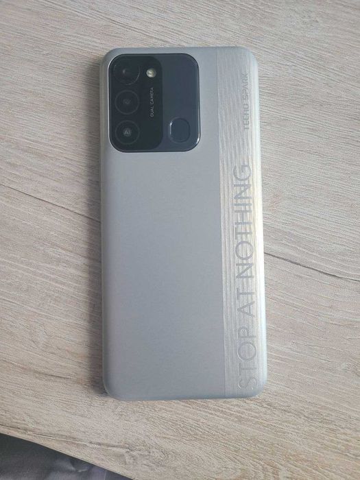Смартфон Tecno Spark 8C 4+3=7/64GB