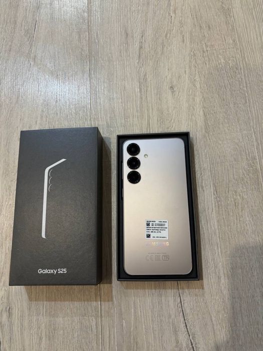 самсунг Галакси s25 265 гб