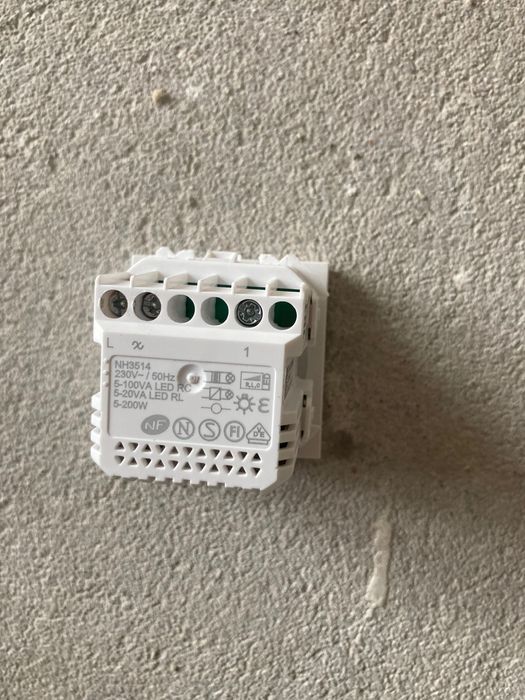 Schneider Unica-бял димер