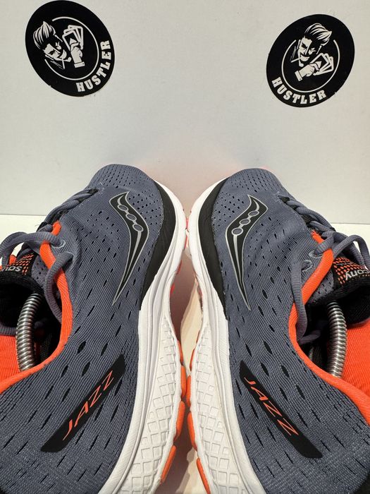 Маратонки SAUCONY JAZZ.Номер 45
