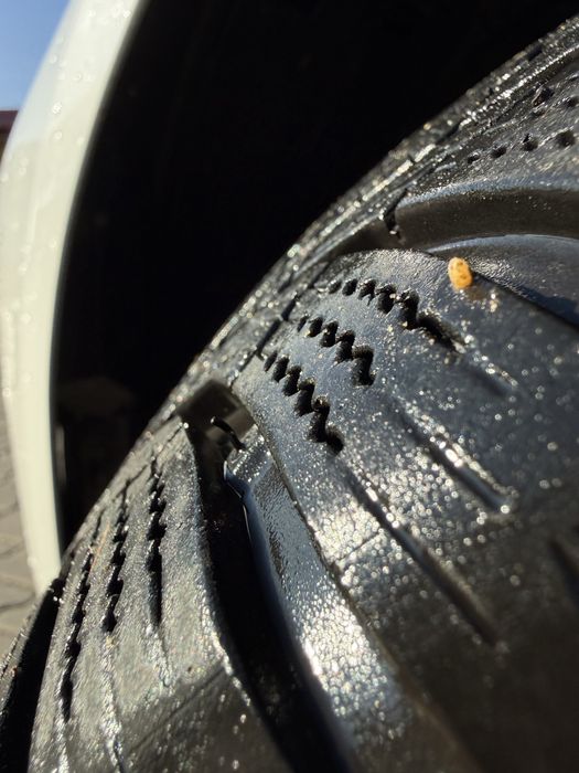 Jante bmw r16 5x120 cu anvelope de iarna