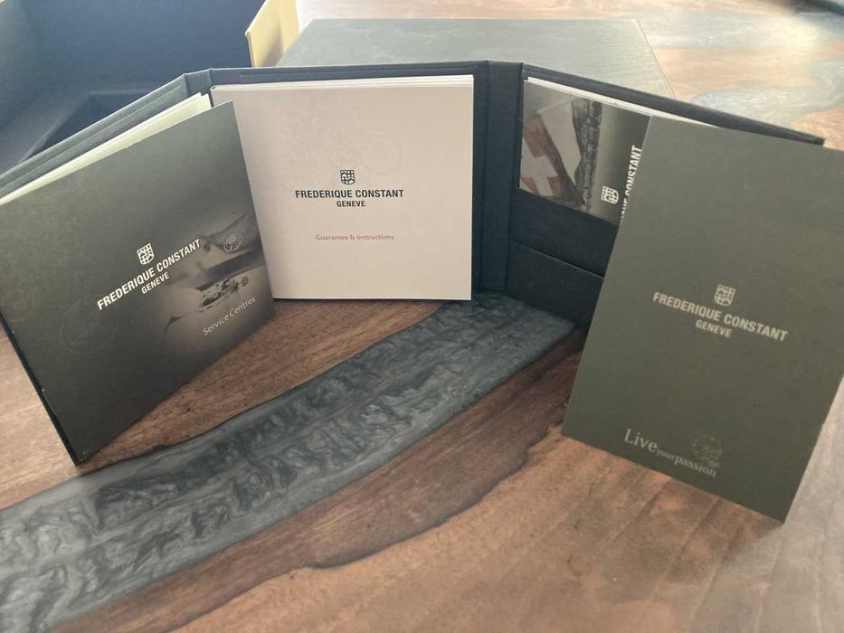 Frederique Constant Slimline Geneva швейцарски часовник