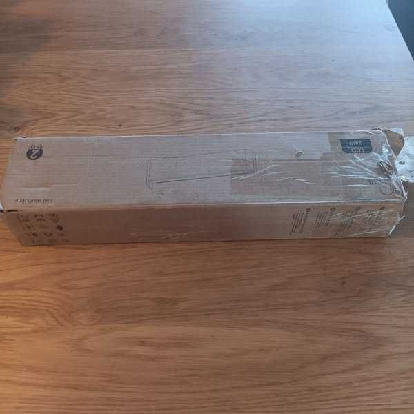 НОВИ! LED стенни лампи 24W, IP44, топло бяла светлина 3000K, 2 бр/к-кт