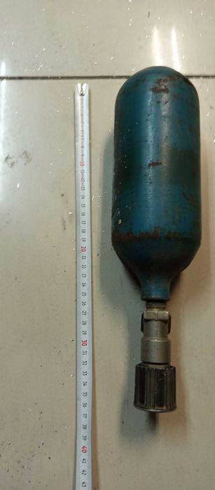 Бутилка за кислород.