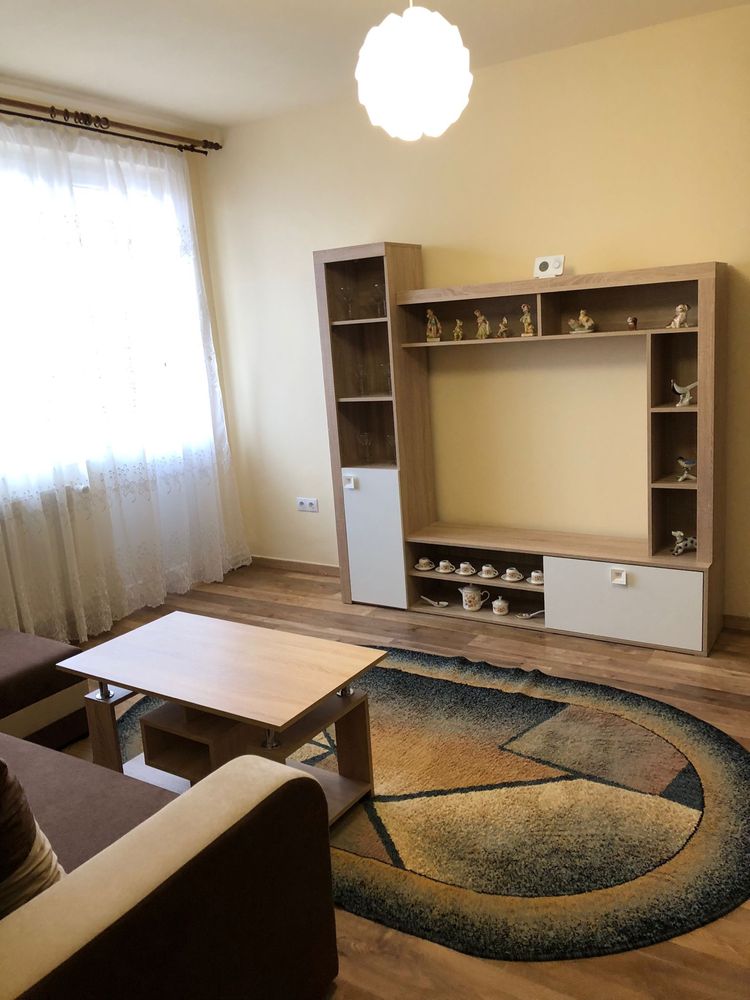 Apartament cu 2 camere de inchiriat in Tarnaveni, cart Soimilor Piata