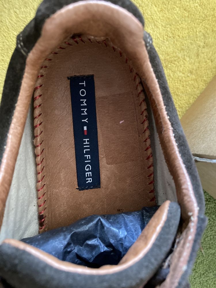 Pantofi Tommy Hilfiger 41 noi