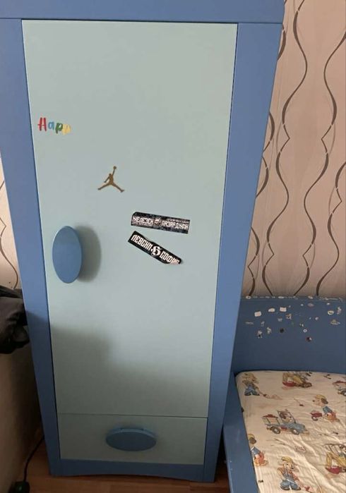 Продавам детско обзавеждане