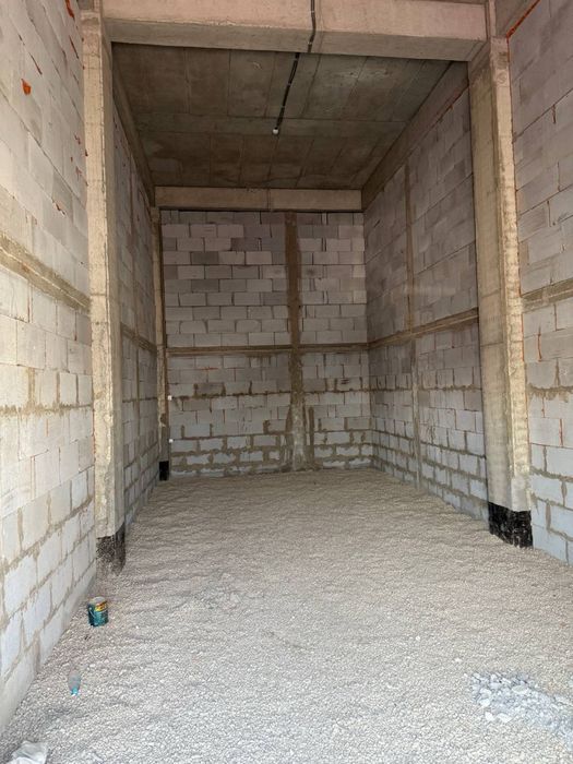 Альфраганус нежилое помещение 61кв.м коробка первая линия срочно