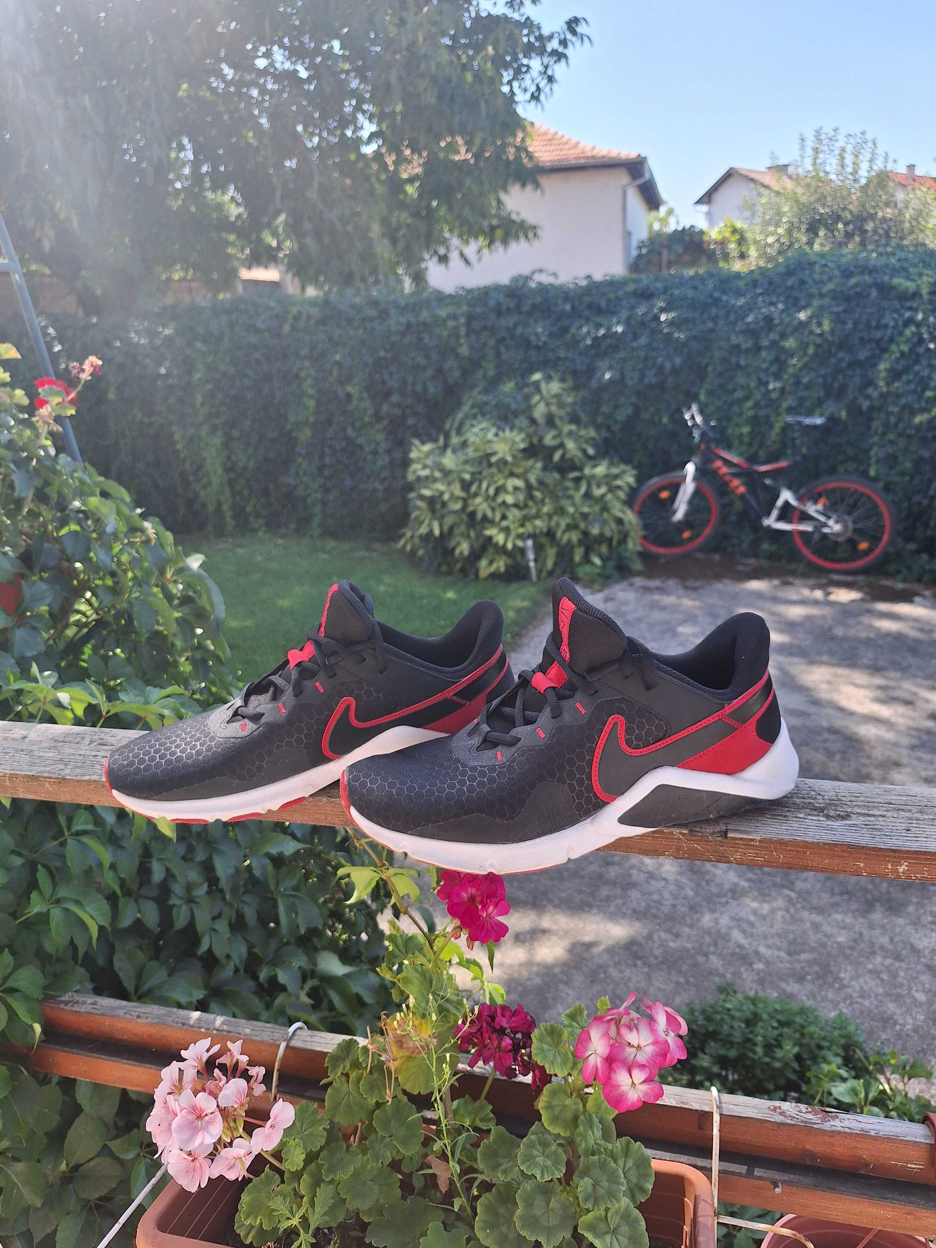 Маратонки Nike чисто нови