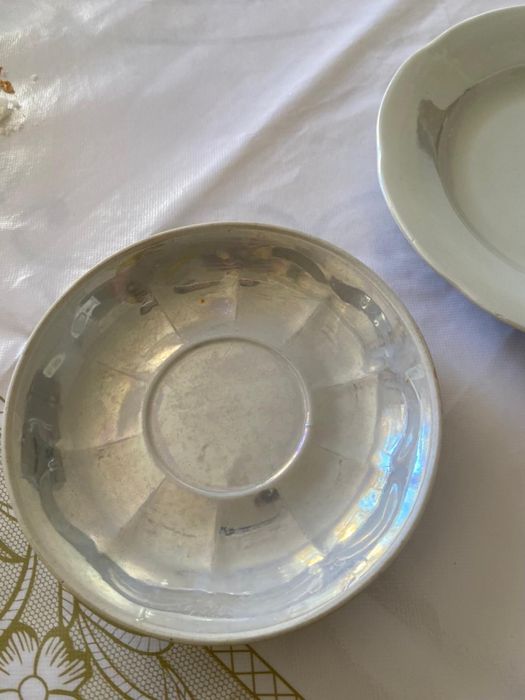 Тарелка , ваза