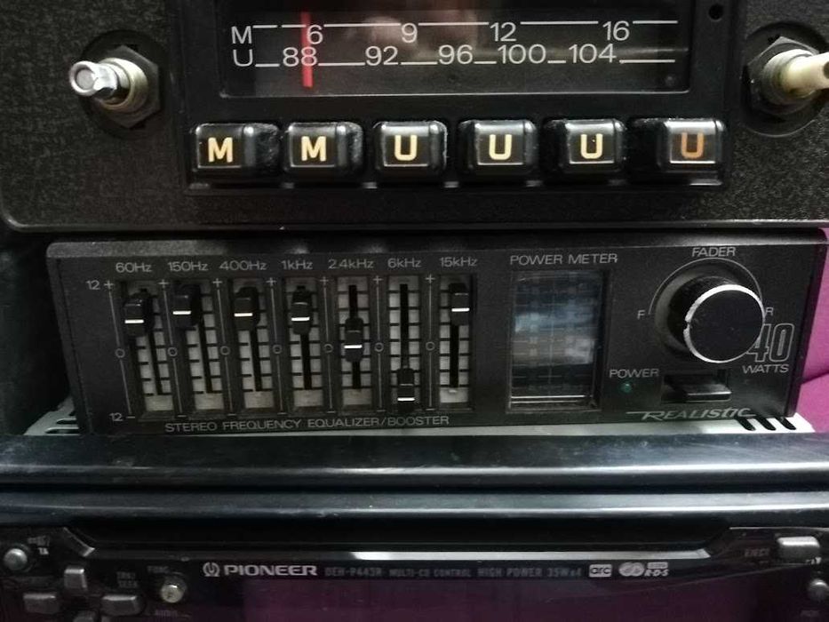 Vand aparat radio,radiocasetofon,cd,de colectie