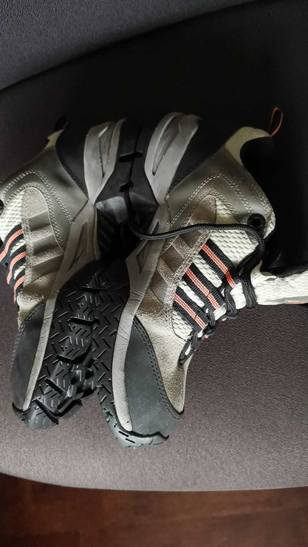 adidasi semighete Adidas torsion   nr 38