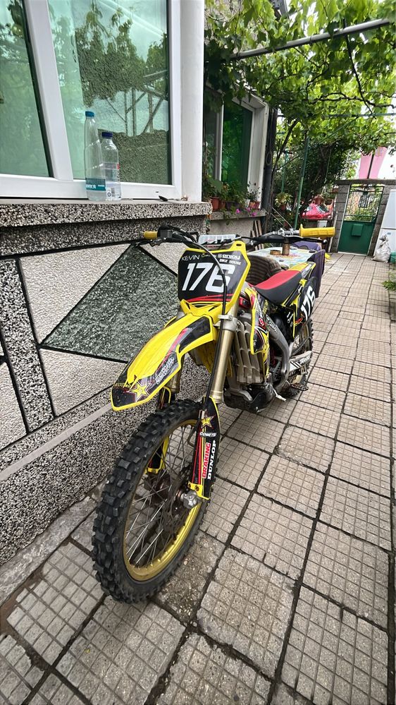Suzuki rmz 250 2015