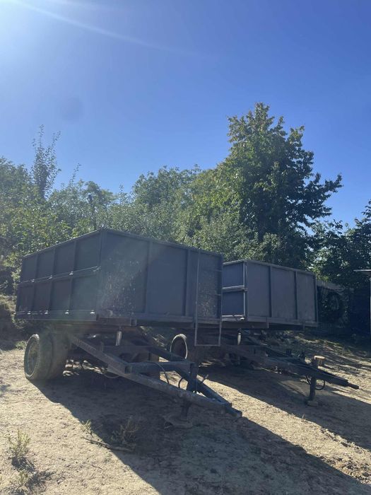 Remorcă basculabilă