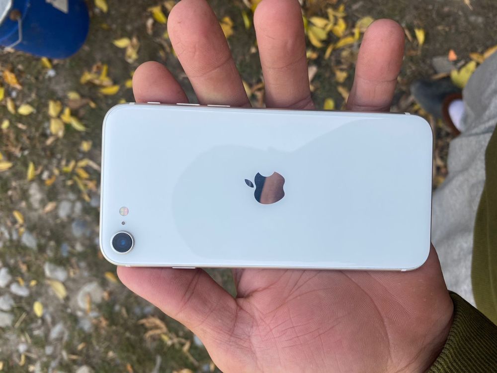 iPhone. Se с гарантия