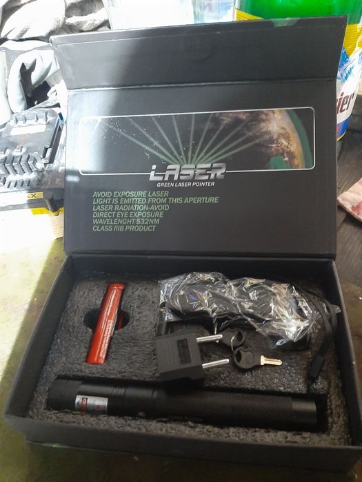 Laser joc lumini