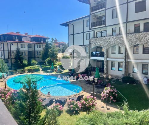 Продава се Двустаен апартамент в Свети Влас - 78 кв.м за 1077 €/кв.м - Снимка #9