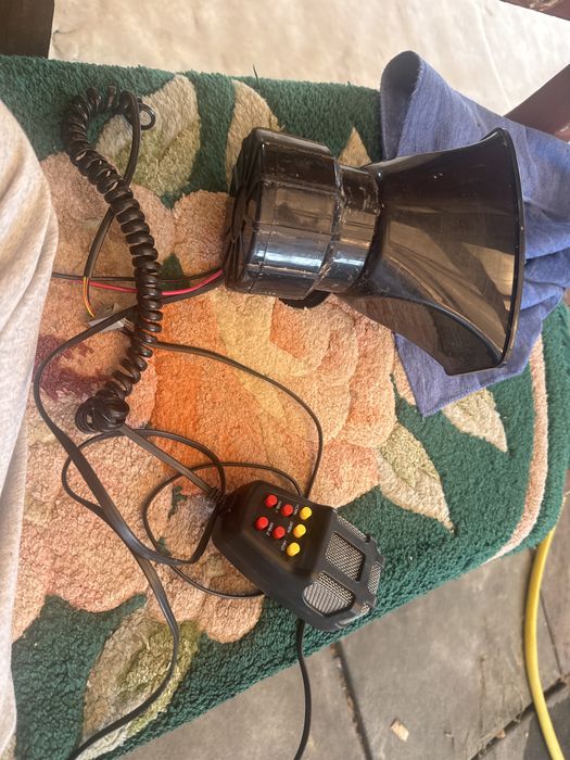 Сгу сирена с рыщными звуками и пультом