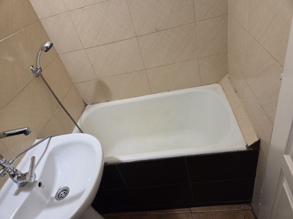 Persoana fizica,  ap.2 camere 33 mp, Tatarasi
