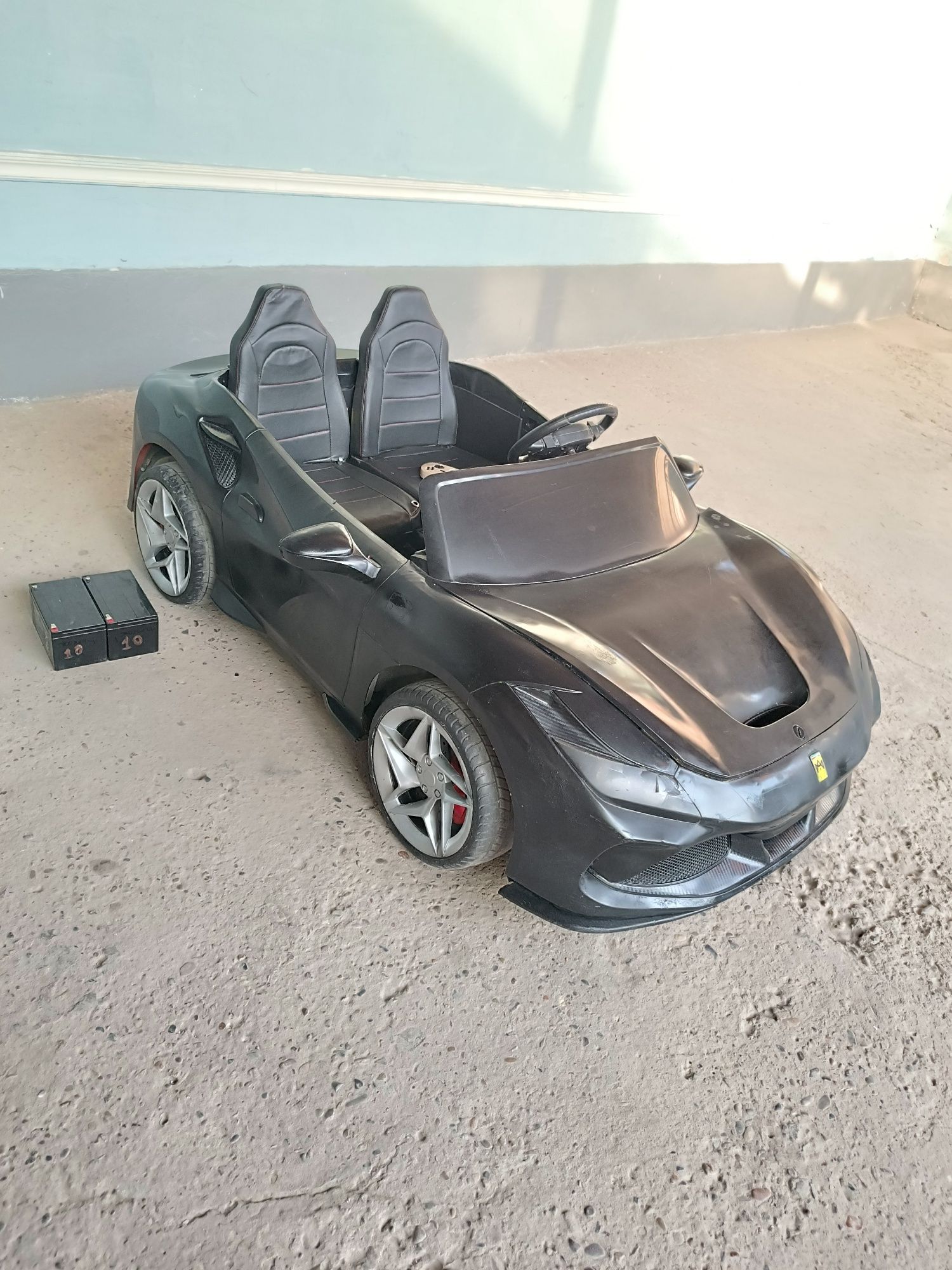 Ferari f8 moshncha