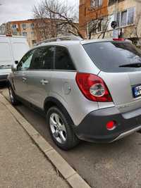 Opel Antara auto