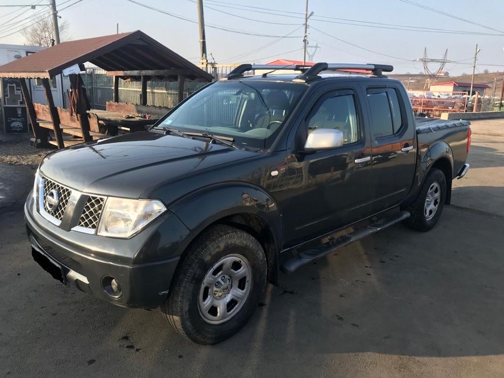 Dezmembrez Nissan Navara 2,5 dci 2007 d40