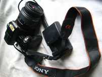 Камера  Sony с зарядкой Рабочая - батарея держит несколько дней