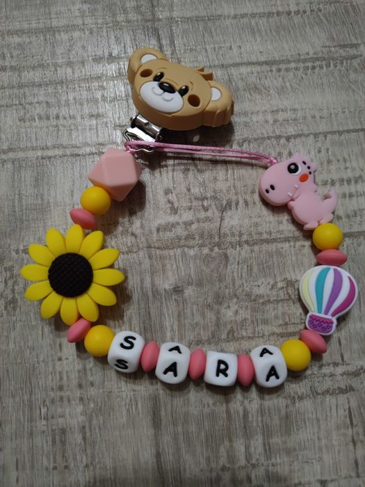 Lantisor pentru suzeta, cadoul perfect pentru nou-nascut sau botez!