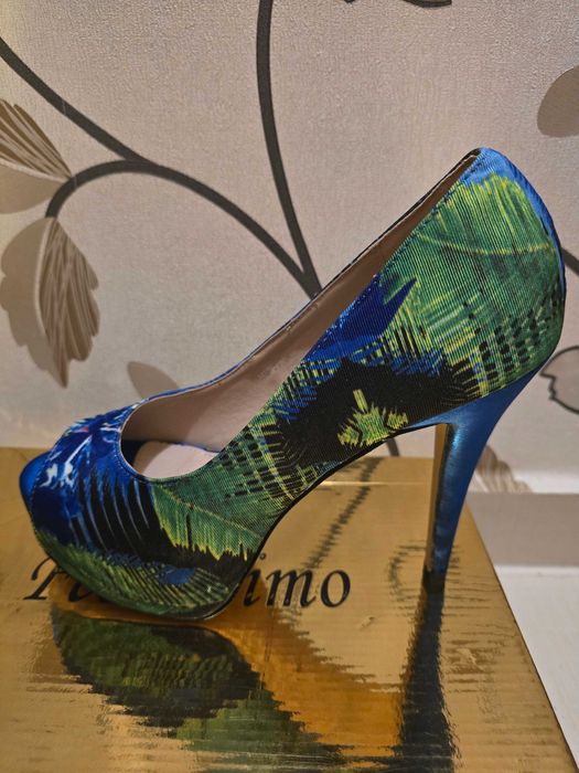 Дамски официални обувки- размер 38