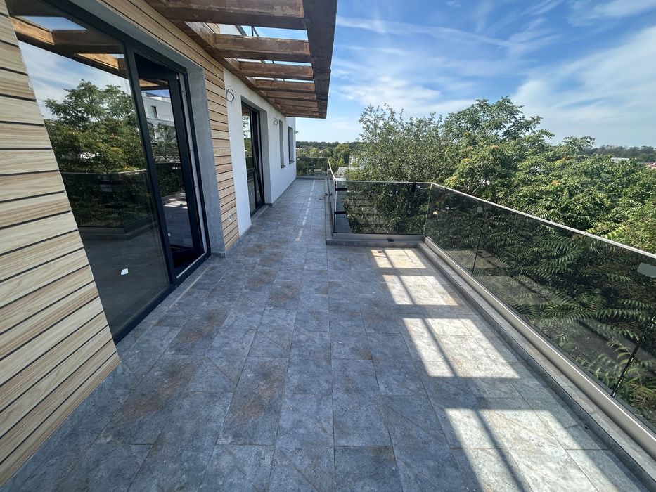 Apartament nou, sector 1. penthaus de 3 camere cu 2 bai si 3 terase