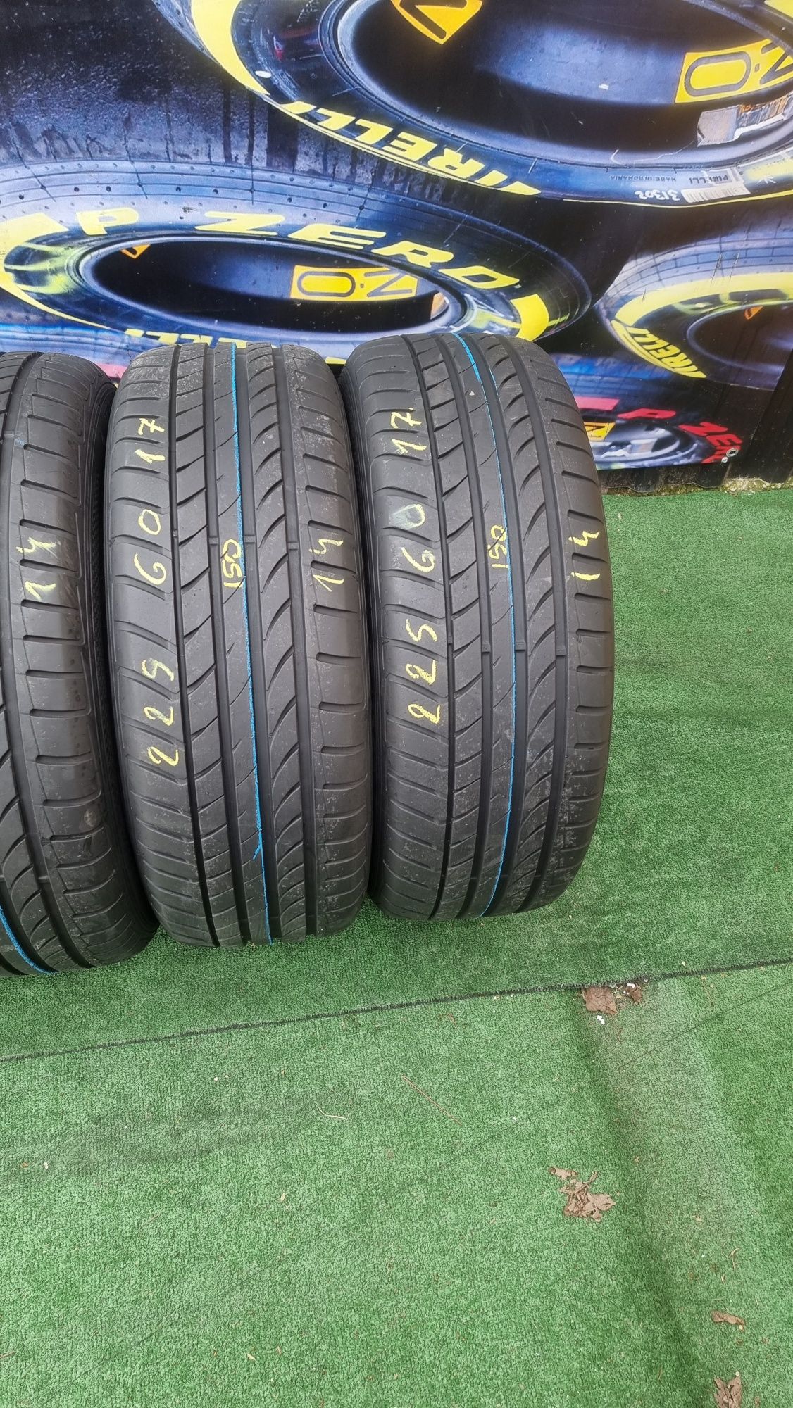 225.60.17 dunlop