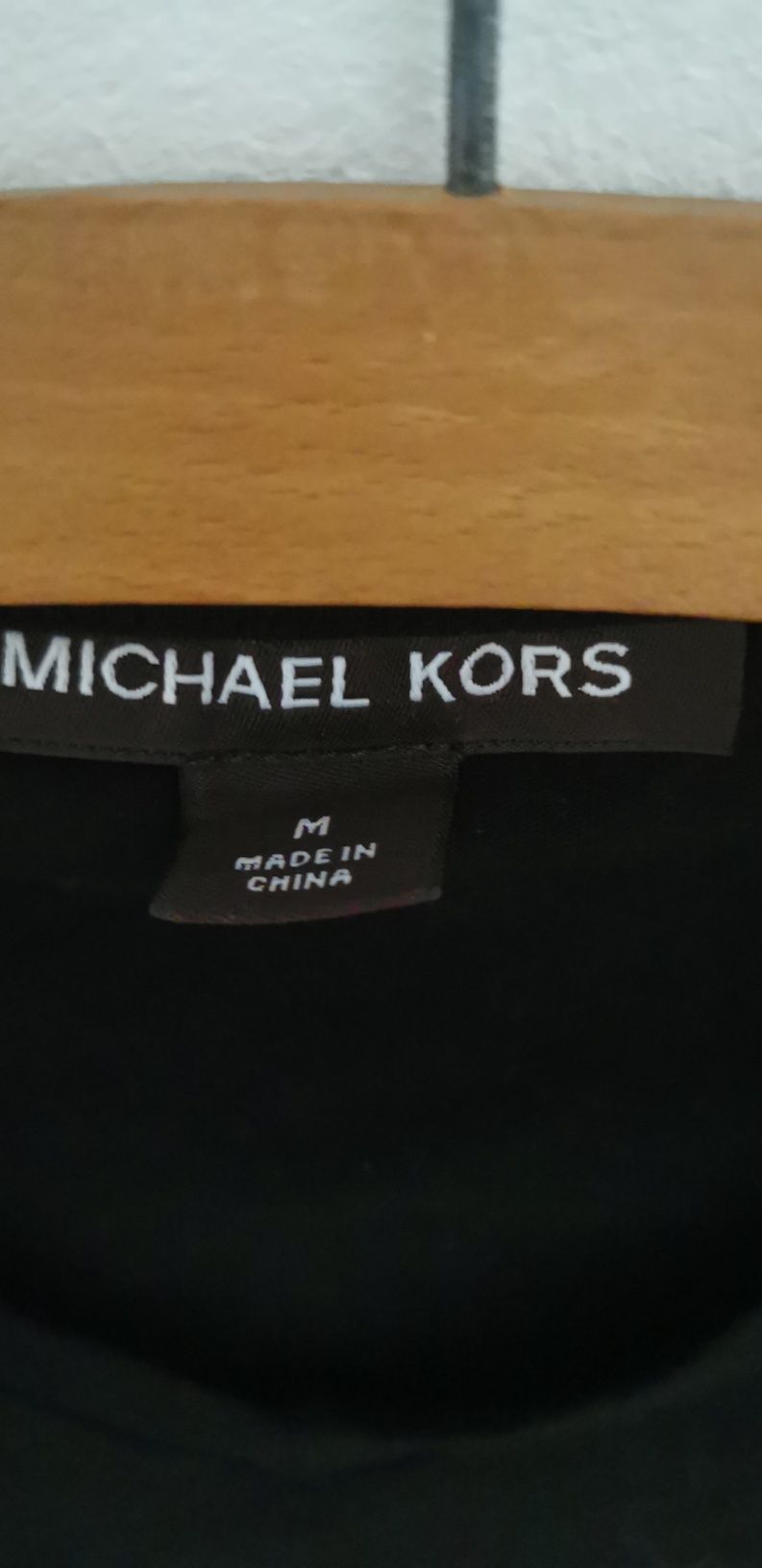 Tricou Michael Kors original cu decolteu