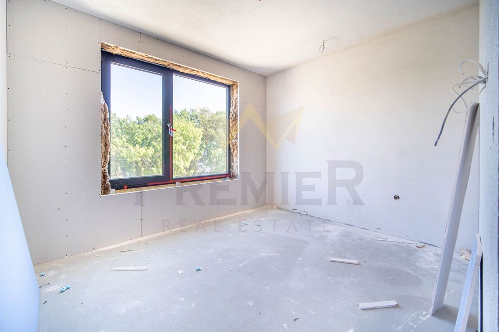 Продава се Тристаен апартамент в Варна, Чайка - 90 кв.м за 2773 €/кв.м - Снимка #7