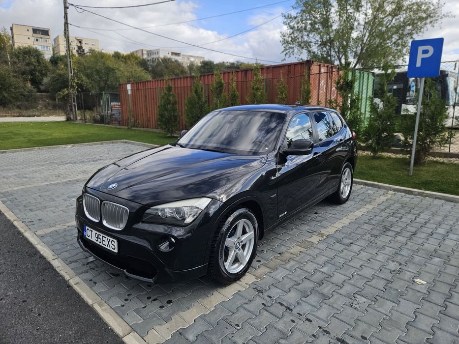 Bmw X1 118i  Fiscal la zi