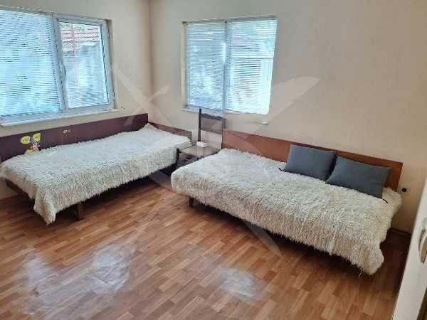 Етаж от къща във Войводиново под наем 173598