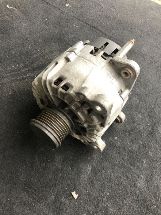 Alternator Vw Golf 6 2.0 TDI 03L903023F