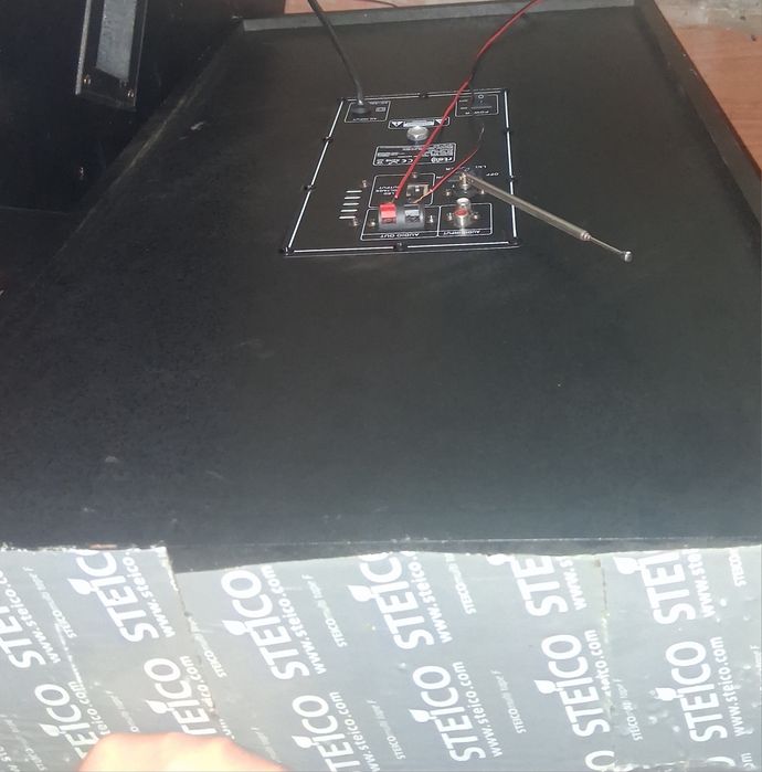 Vând boxe in stare buna
