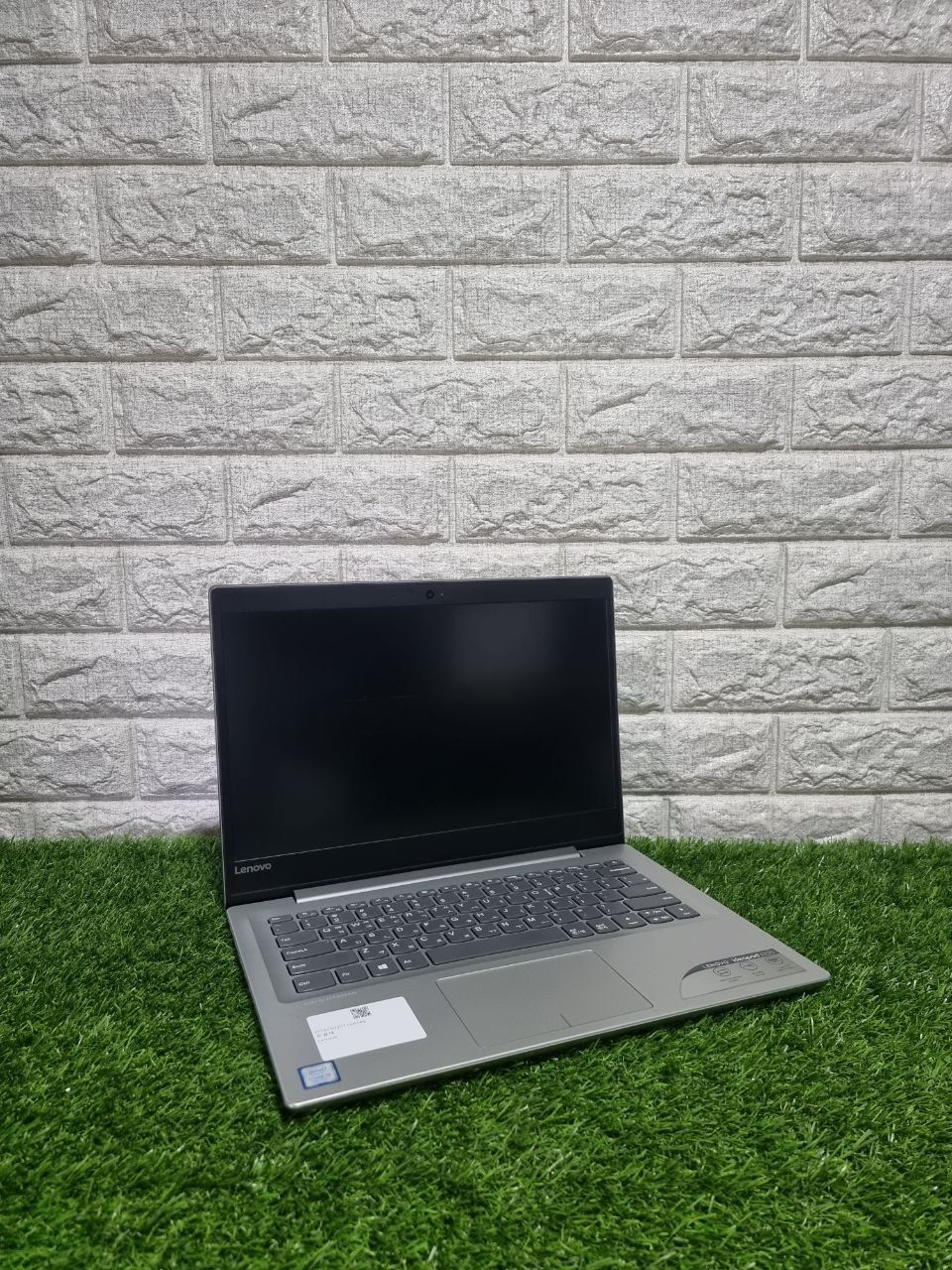 Lenovo ихчам Core i5 процессорлиг арзон вариант сураганлар учун махсус
