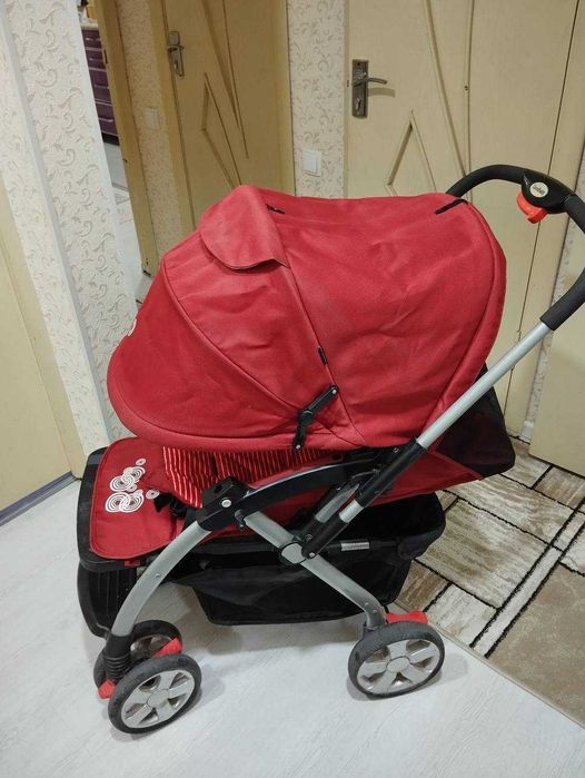 Продается коляска Goodbaby в хорошем состоянии в полном комплекте