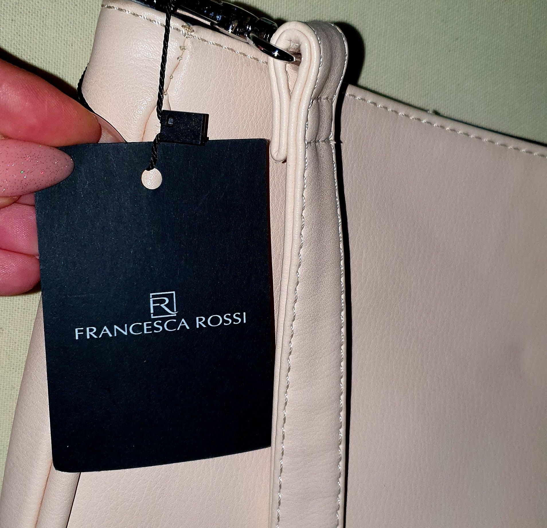 Vând geanta Francesca Rossi