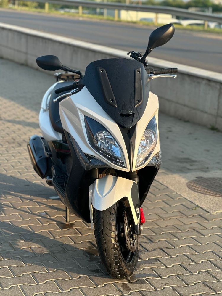 Kymco Xciting 300