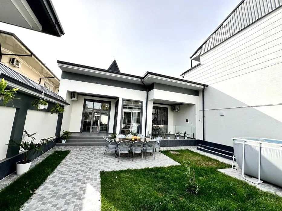 Аренда дом Азербайджанский центр. 140 м², 3.5 сотки. Транспортный
